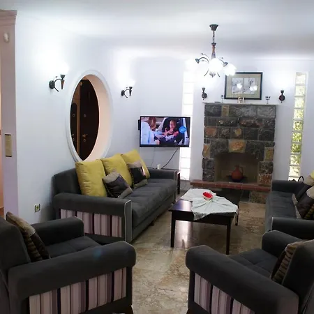 Villa Stone Mansion *